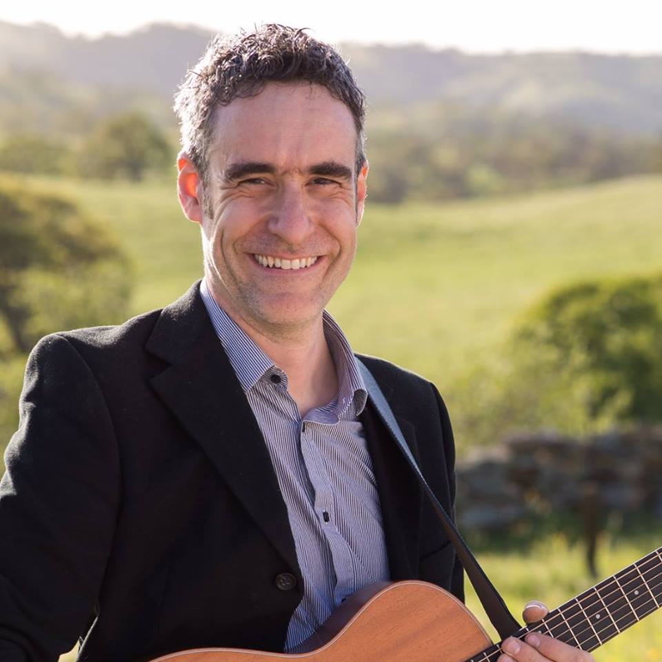 33081653_2115626451799168_4273311911979778048_n